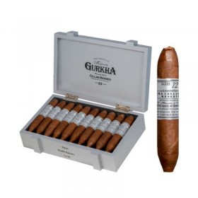 Sigar Gurkha C.R.12 y.Hedonism G.Rotchild #9